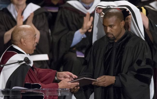 Канье Уэст стал доктором искусств