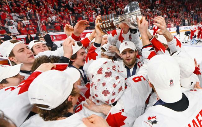 Канадська молодіжка в овертаймі виграла хокейний ЧС-2023: відео