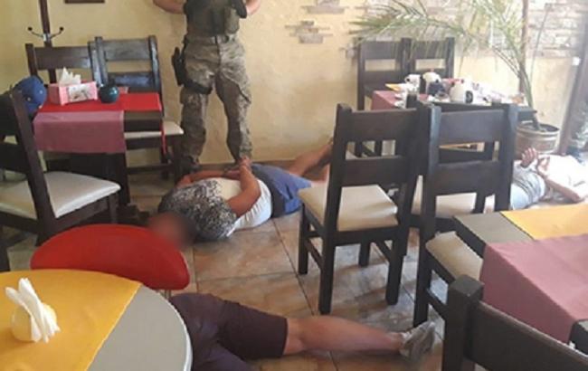 В Сумской области задержали двух местных уголовных авторитетов