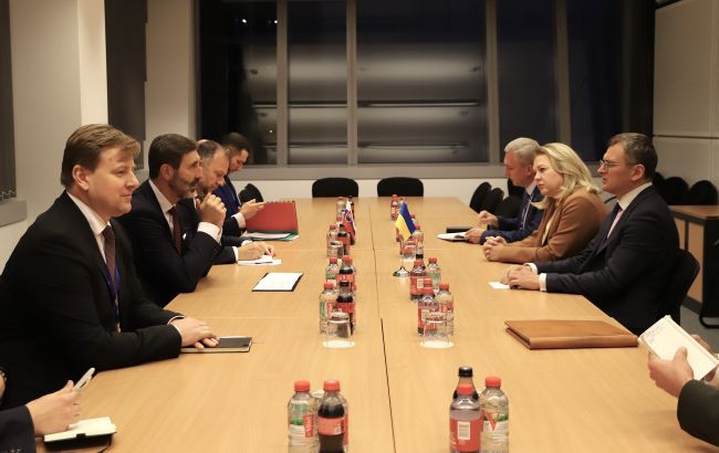 Кулеба рассказал о "конструктивной" встрече с новым главой МИД Словакии