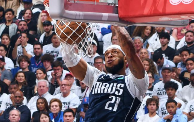 Аллей-уп дуэта "Далласа" деклассировал оборону "Клипперс": момент дня в НБА