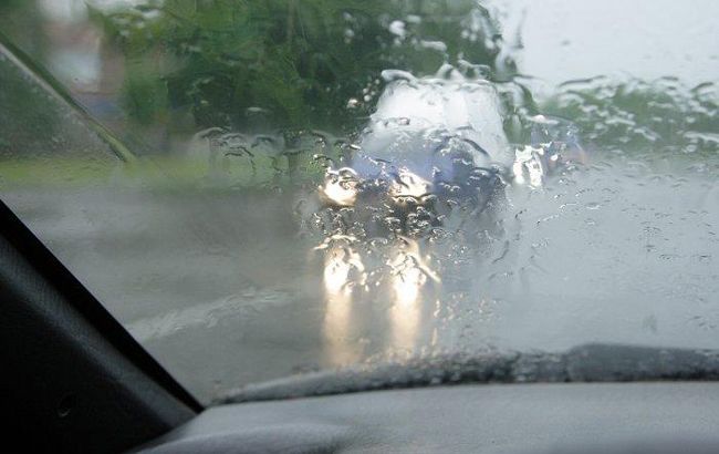 Водителей предупреждают об ухудшении погодных условий 14-15 апреля