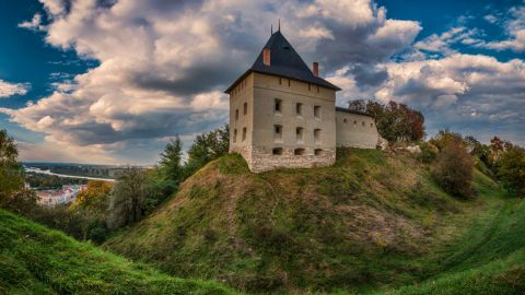 Замок галицьких князів. Для туристів відкриють унікальні підземелля давньої споруди
