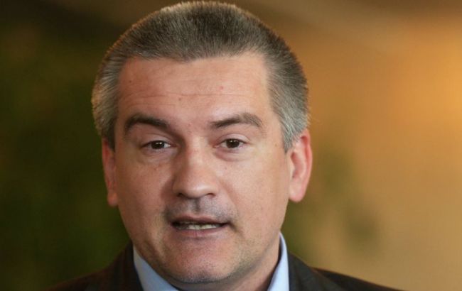 Аксенов хочет упростить процедуру трудоустройства для украинцев в Крыму