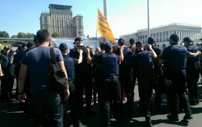 Поліція прокоментувала сутички з мітингувальниками на Хрещатику