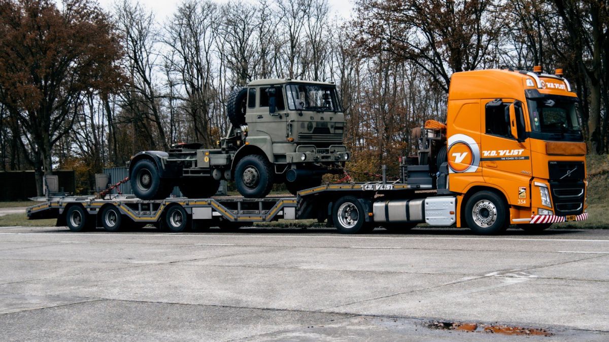 Нідерланди передали Україні три пускові установки Patriot