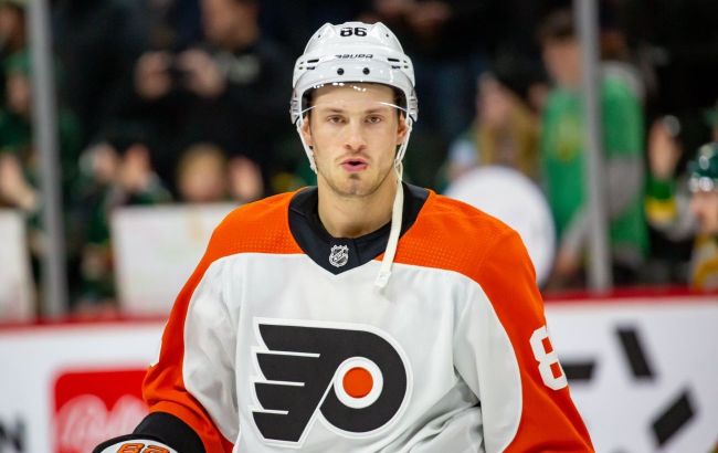 Нападающий "Филадельфии" с победным дублем возглавил топ-3 звезд вечера НХЛ: видео