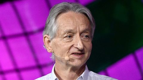 Хрещений батько ШІ дав тривожний прогноз про майбутнє людства: це гірше за "ядерку"