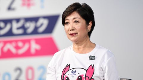 Губернатор Токіо за місяць до Олімпіади потрапила до лікарні з перевтомою