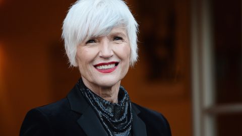 Мама мільярдера Маска підтримала Україну: "сподіваюся, ви в безпеці"