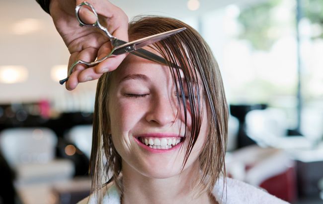 Чи покращує ріст волосся стрижка за місячним календарем? Науковці озвучили свою думку