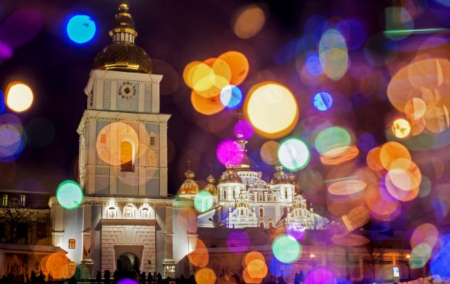 Рождество без огоньков: в Украине могут запретить украшать города к новогодним праздникам