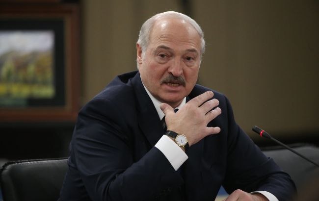 Лукашенко поручил создать в Беларуси "народное ополчение"