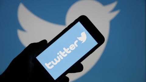Twitter тестує функцію відеореакції: як вона працюватиме