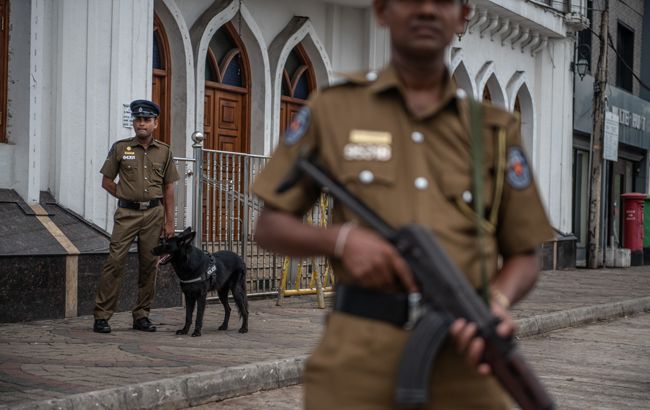Главу поліції Шрі-Ланки заарештували за невідворотність терактів