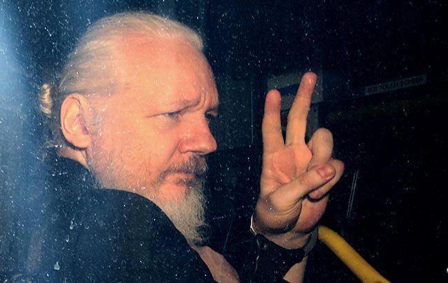 Главред WikiLeaks повідомив про стан Ассанжа у в'язниці