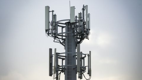 Из-за мобилизации. Оккупированная часть Луганской области будет без связи и интернета