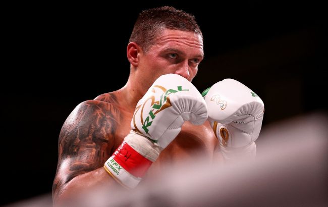 Усик потренувався з Холіфілдом. Легенда раніше давав поради Джошуа перед реваншем