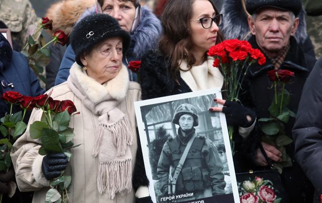 РНБО назвали офіційну дату вшанування "кіборгів" Донецького аеропорту