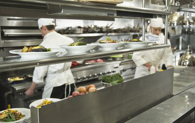 Які посудомийки стоять у ресторанах Мішлен: їм довіряють зіркові шефи