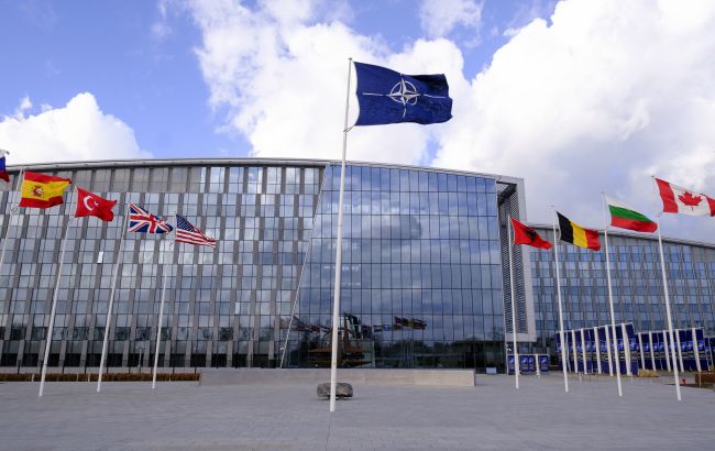 НАТО погоджує генеральний план відсічі Росії на всіх фронтах, - Reuters