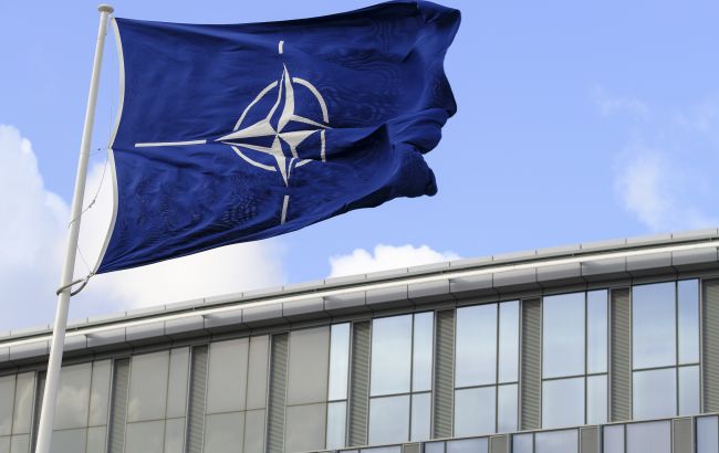 Украина призывает НАТО впервые признать ее новую роль в блоке