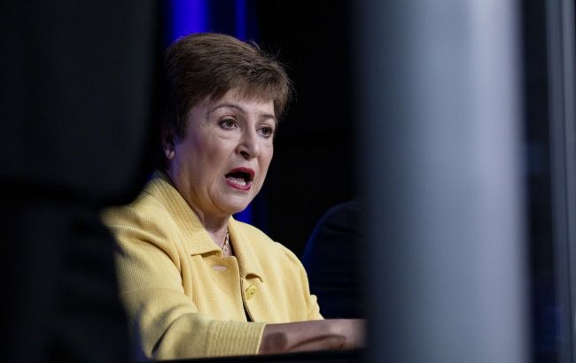 Країни із сильною економікою мають допомагати "вразливим" державам, - глава МВФ