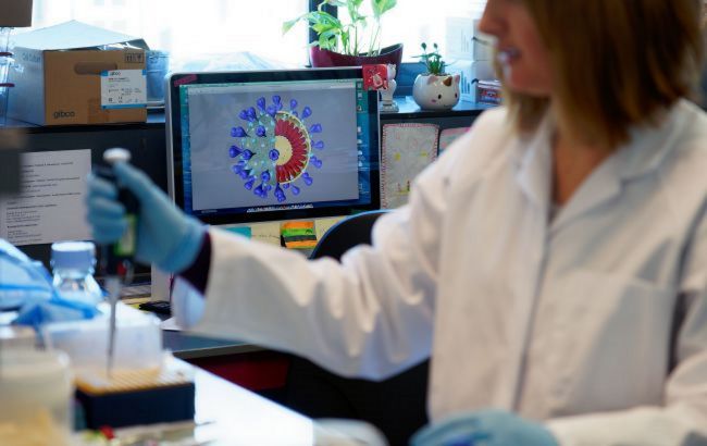 Опаснее "Дельты": ученые обнаружили новый штамм коронавируса