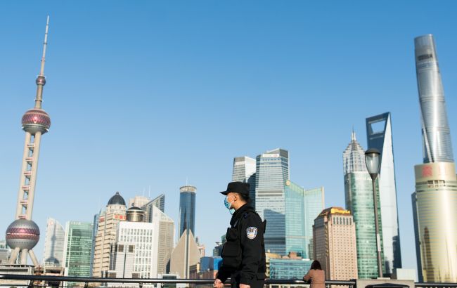 Через 30 років. Викрадений в дитинстві китаєць знайшов матір по намальованій карті села