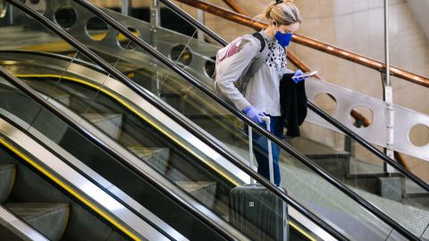 Американцям радять не їздити в Україну через коронавірус і конфлікт з РФ