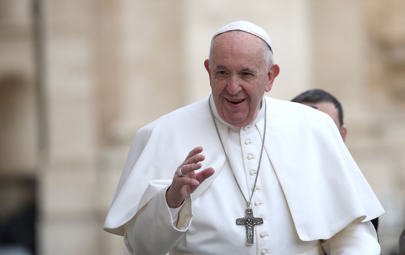 Папа Римский обсудил с украинским послом возможный визит в Киев