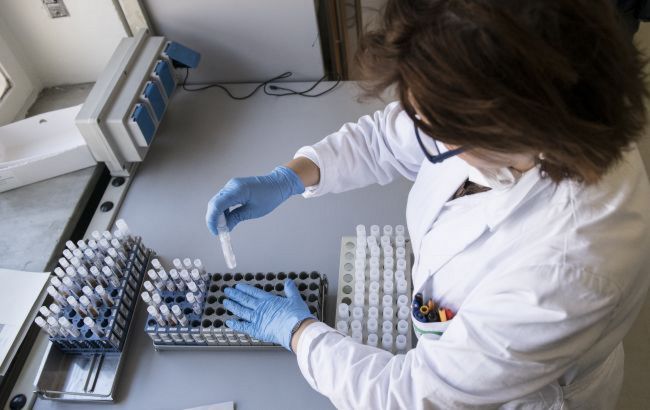 Вченим знадобиться три тижні, щоб вивчити штам "Омікрон"
