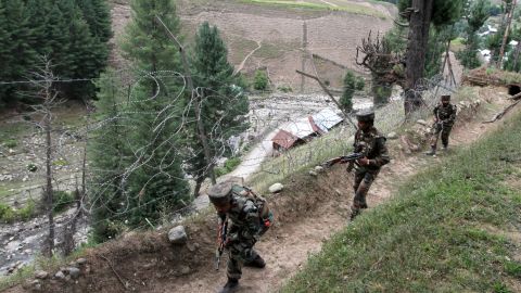 Провал разведки. В Индии расстреляли шахтеров, приняв их за боевиков