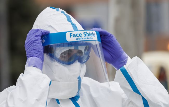 Кличко и главе Одесской ОГА поручили обеспечить соблюдение ограничений "красной" зоны