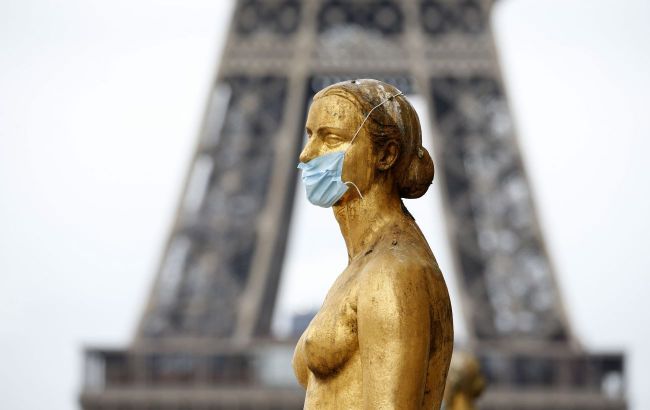 У Франції пояснили, як каратимуть за відмову від обов'язкової вакцинації
