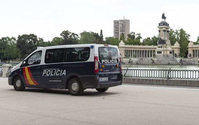 Подозревают в подготовке к терактам: в Испании задержали группу вооруженных лиц
