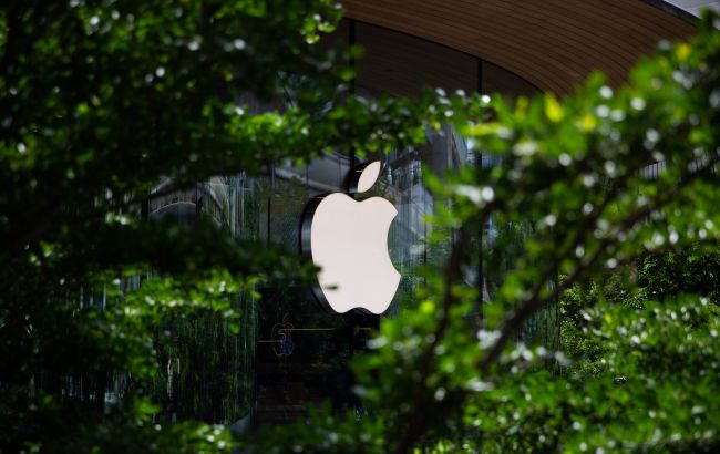 Apple прискорить виведення своїх заводів із Китаю, - WSJ