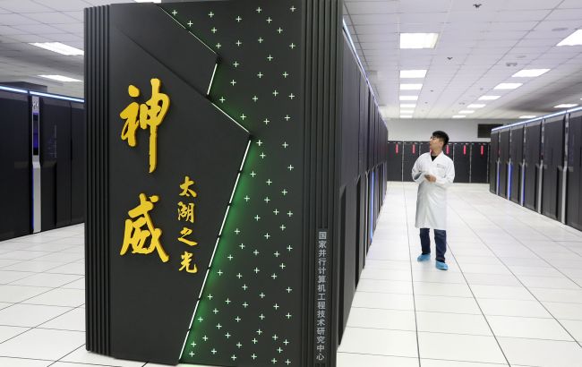 Китай будує гігантський суперкомп'ютер у космосі: як це змінить світ