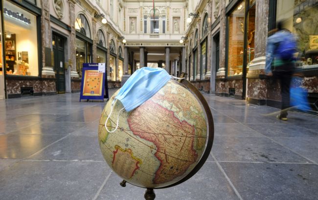 Бельгія повернула масковий режим та посилила обмеження