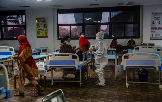 Вспышка "Омикрона" произошла в Индии: больницы переполнены