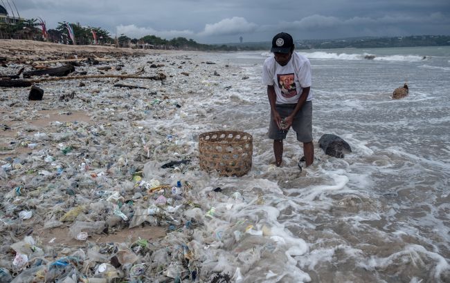 Кількість пластику в океані за найближчі 20 років може збільшитися втричі, - ООН