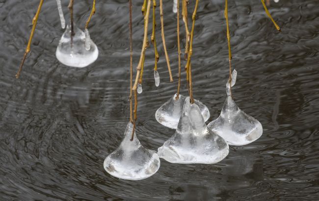 Аномально тепло, но не всюду. Синоптик дала прогноз на сегодня в Украине