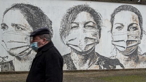 В Италии и Франции очередные рекорды по количеству новых случаев COVID