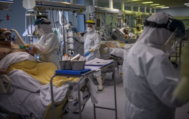 Історичне рішення ВООЗ: світ буде по-новому боротися з пандеміями, - Reuters