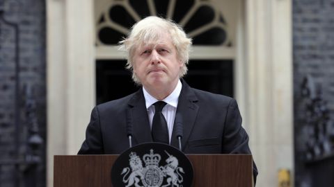 Джонсон и Шольц обсудили агрессию России в отношении Украины