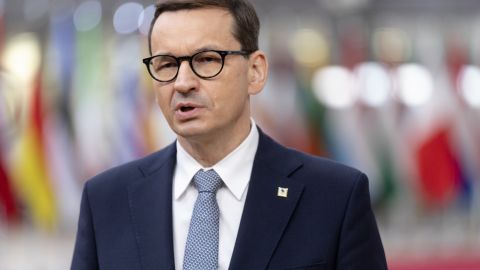 Польша не планирует выходить из ЕС: премьер страны обвинил оппозицию во лжи