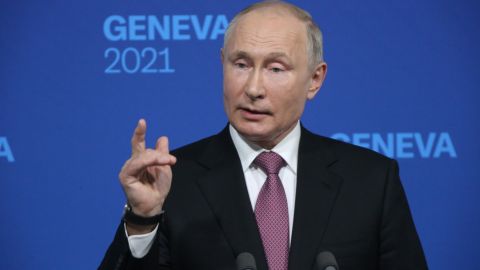 Путин: закон о переходном периоде будет означать выход Украины из минских соглашений