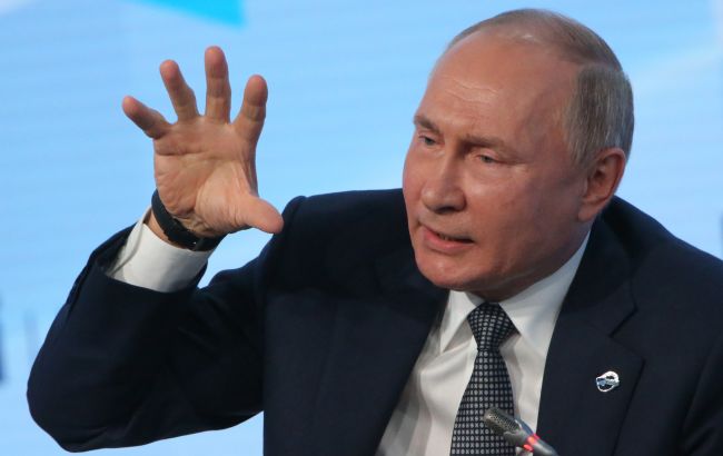 Путин назвал "резню в Буче фейком"