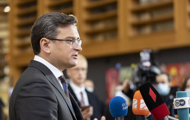 Кулеба обсудил посредничество Китая в переговорах с РФ