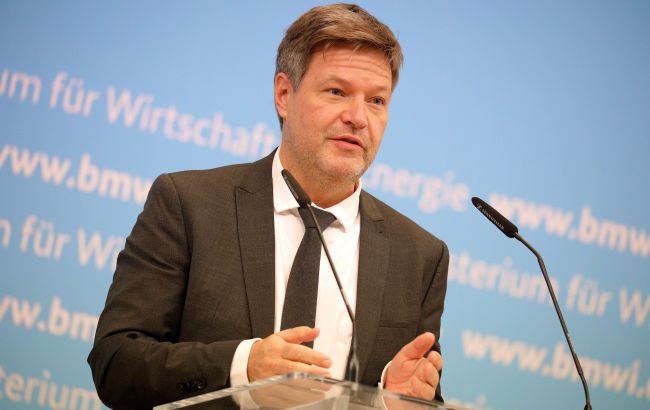 Міністр економіки Німеччини допустив повну зупинку "Північного потоку-2" через загрози Україні